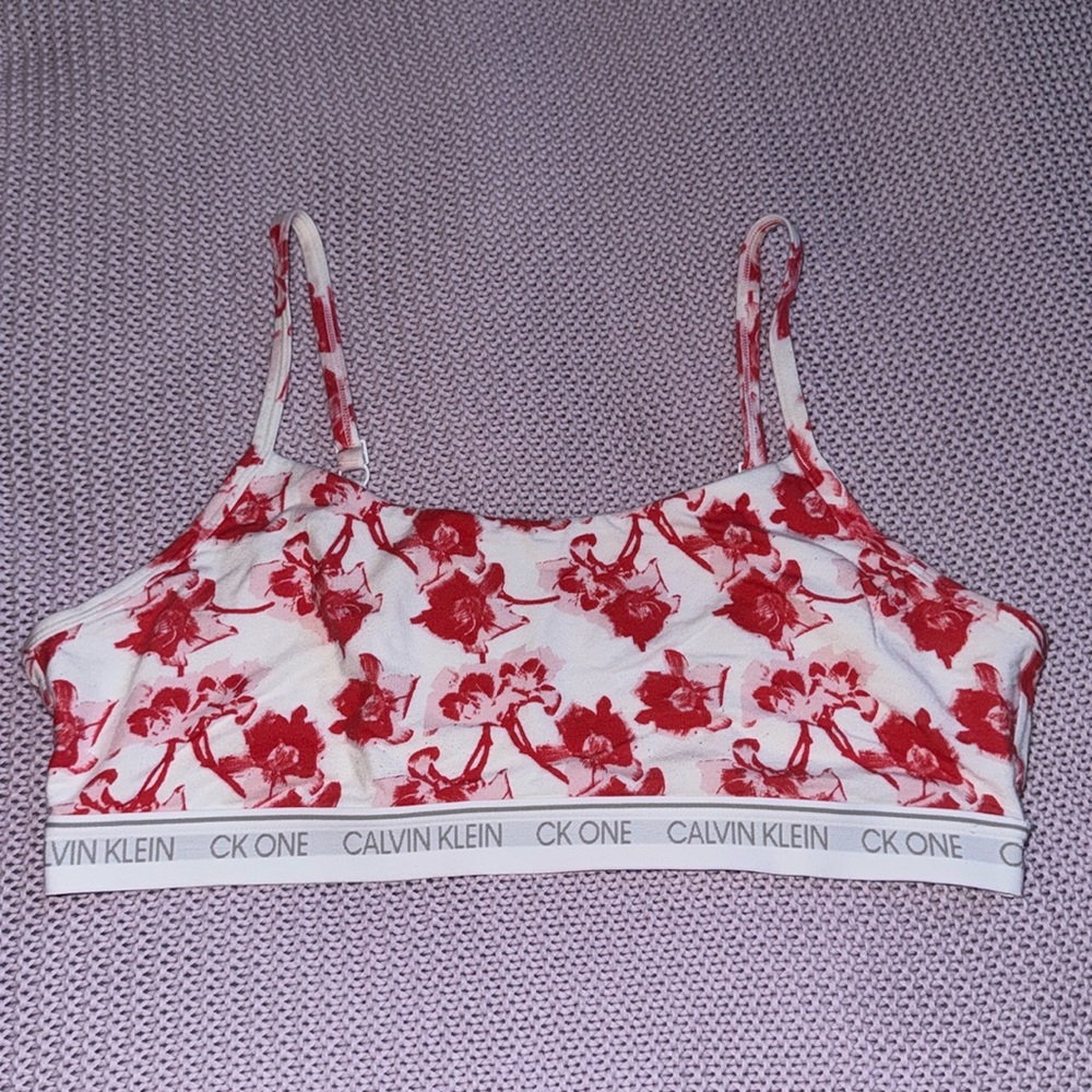 Red and white floral Calvin Klein bralette / sport bra